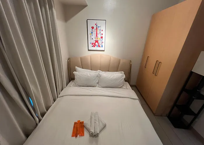 Two Bedroom Seaview Poolside Private Balcony Massage Chair 4*