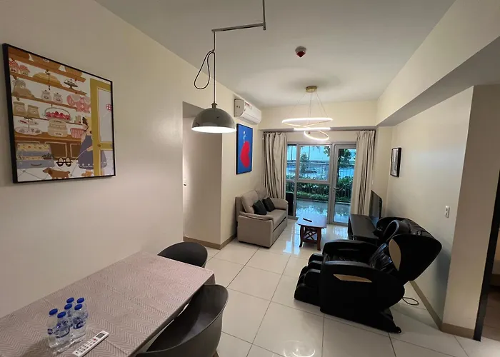 Two Bedroom Seaview Poolside Private Balcony Massage Chair